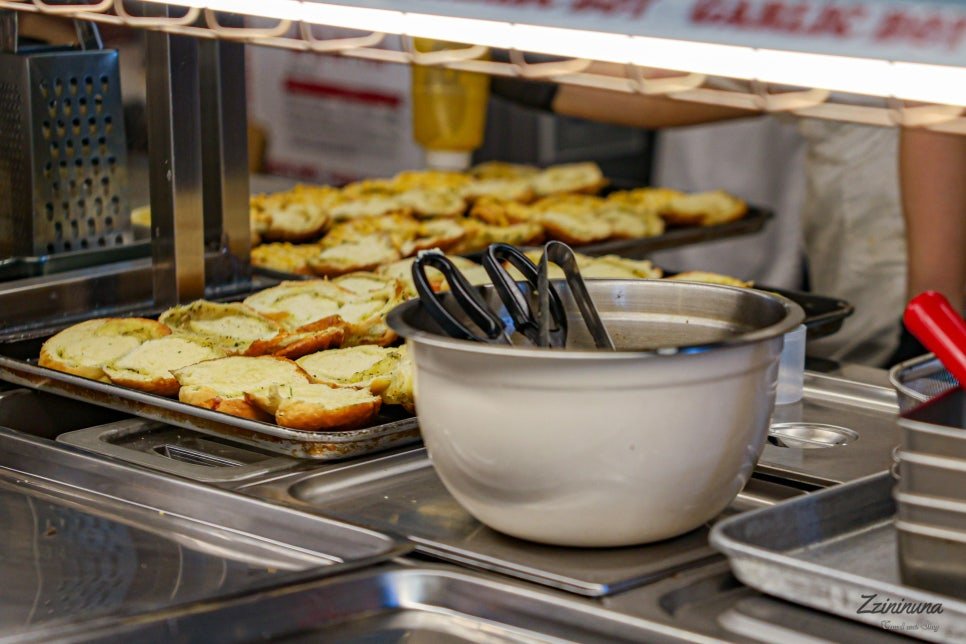 دليل السياحة في سيول: سوق غوان장 (Gwangjang Market) الوجهة الأبرز لتجربة أطعمة الشارع الكورية التقليدية بين 5000 متجر 🤩 دليل السياحة في سيول: سوق غوان장 (Gwangjang Market) الوجهة الأبرز لتجربة أطعمة الشارع الكورية التقليدية بين 5000 متجر 🤩